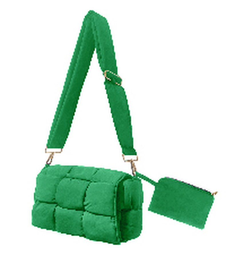 NAARIIAN Crossbody Bag for Women Quilted Puffer Purse Fashion Lightweight Travel Handbags Cute Small detail
